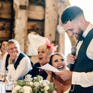 Hyra dj till bröllop och fest. Hyra photobooth. Dj stockholm